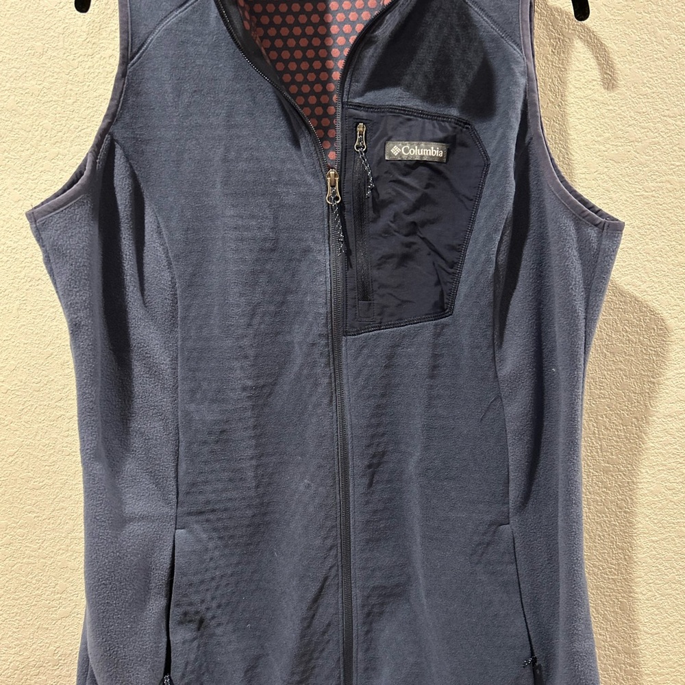 Columbia Women's blue Vest